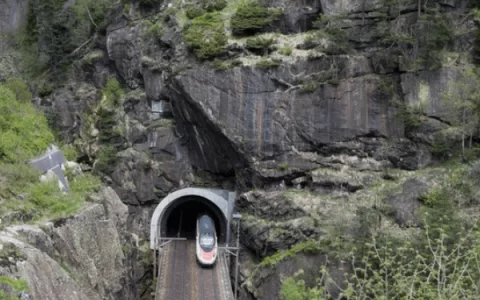 世界上最长隧道通车，圣哥达基线隧道穿越阿尔卑斯山约17分钟(2023年最新排名前十榜单)