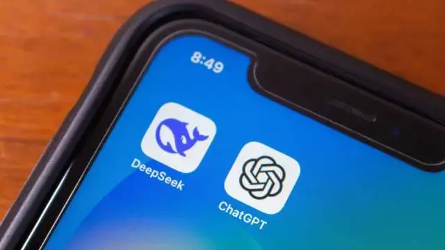 DeepSeek 霸榜 App Store，中国 AI 引发美国科技圈地震的一周